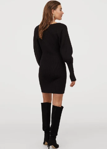 Черное кэжуал платье H&M однотонное