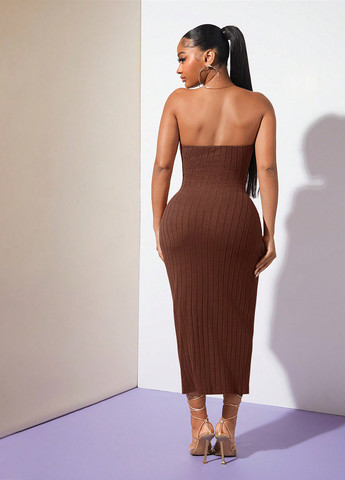 Кавова кежуал сукня силуетна, бандо, з відкритою спиною, з відкритими плечима SHEIN однотонна