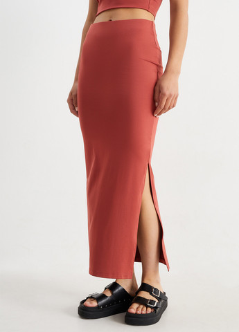 Бордовая кэжуал однотонная юбка C&A карандаш