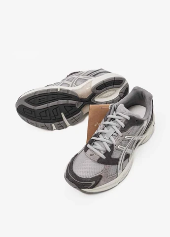 Серые всесезонные кроссовки 1203a610-020 Asics GEL-1130