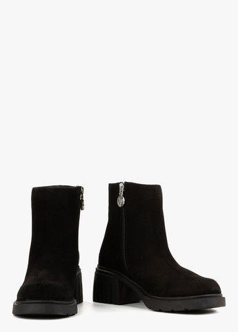 Осенние ботинки Ilvi с логотипом из натуральной замши