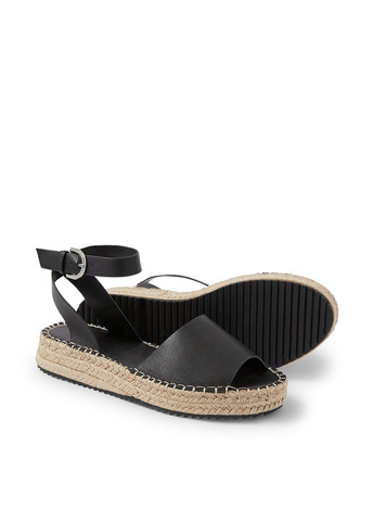 Черные босоножки C&A с ремешком на плетеной подошве