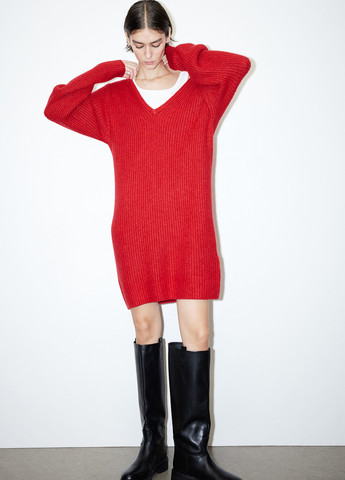Красное кэжуал платье платье-свитер H&M однотонное