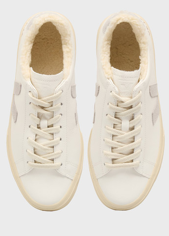 Белые кеды Veja