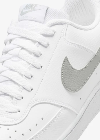 Белые демисезонные кроссовки Nike Court Vision