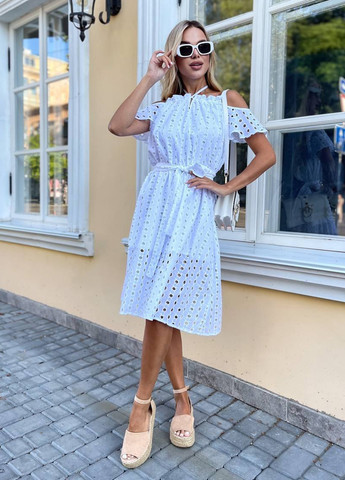 Белое кэжуал платье а-силуэт No Brand однотонное