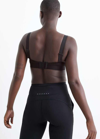 Чёрный бюстгальтер C&A без косточек полиэстер