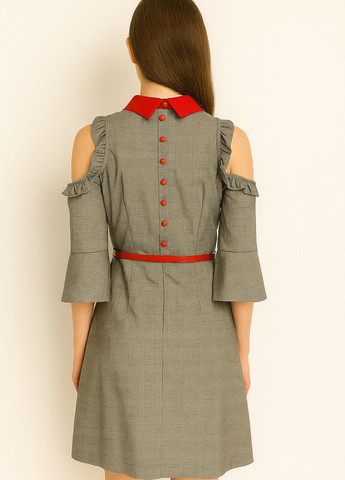 Сіра ділова сукня футляр Sassofono в клітинку