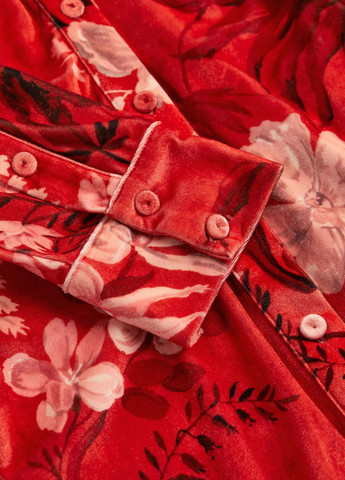 Красное кэжуал платье рубашка H&M с цветочным принтом