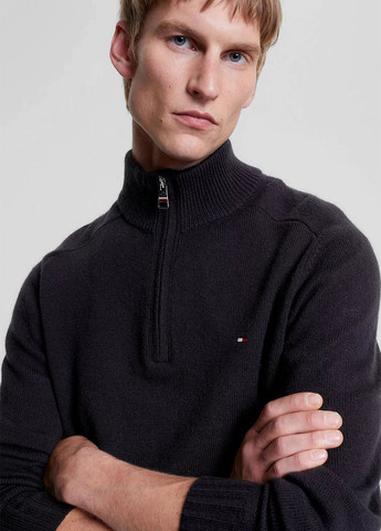 Чорний зимовий светр Tommy Hilfiger