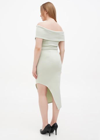 Мятное кэжуал платье с открытыми плечами Boohoo однотонное