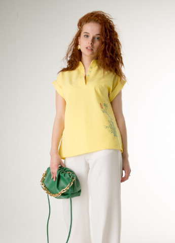 Желтая летняя желтая блуза с вышивкой "бамбук" и воротником стойкой INNOE Блуза