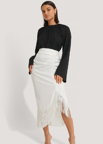 Чёрная блуза NA-KD