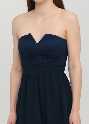 Темно-синее коктейльное платье с открытыми плечами, бандо Elise Ryan однотонное
