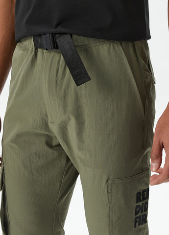 Хаки кэжуал демисезонные джоггеры, карго брюки Lacoste