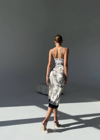 Чорно-білий літній пляжний комплект жіночий (купальник, парео) суцільний NOVA VEGA