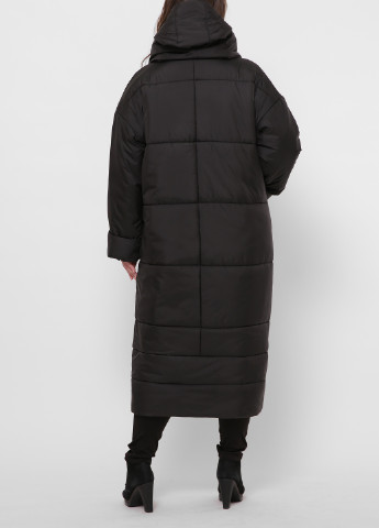Черная зимняя удлиненная куртка селена Welltre