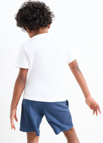 Белая летняя футболка C&A