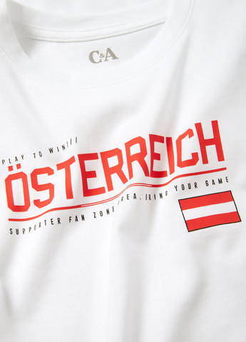 Белая летняя футболка C&A