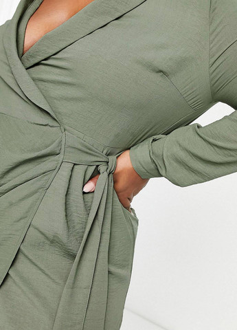 Оливковое (хаки) кэжуал платье на запах Asos однотонное
