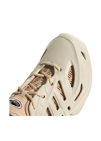 Бежеві всесезонні кросівки adidas ADIFOM CLIMACOOL CASUAL