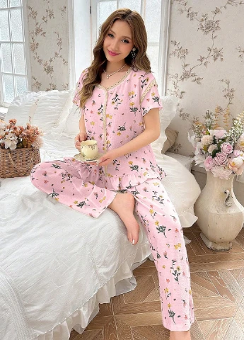 Светло-розовая всесезон пижама (рубашка, брюки) рубашка + брюки SHEIN