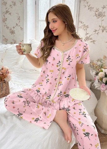 Светло-розовая всесезон пижама (рубашка, брюки) рубашка + брюки SHEIN