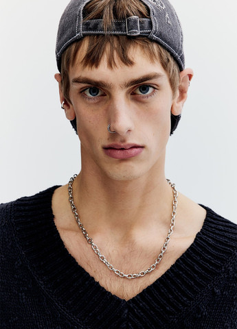 Черный демисезонный пуловер пуловер H&M