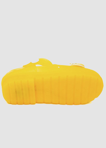Желтые кэжуал, пляжные сандалии Bee на кнопках
