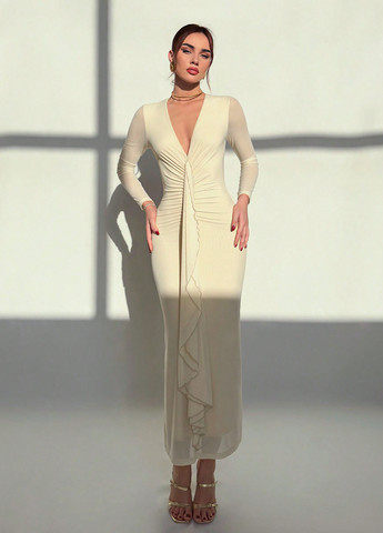 Бежевое вечернее платье силуэтная SHEIN однотонное