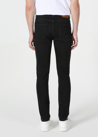 Черные демисезонные слим джинсы Colin's