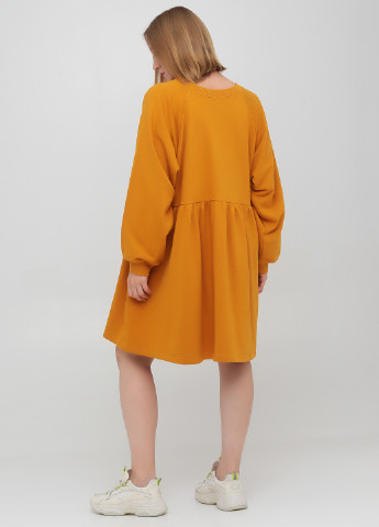 Оранжевое кэжуал платье клеш Monki однотонное