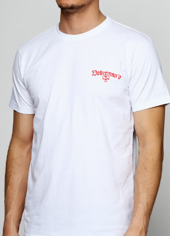 Біла футболка Dobermans Aggressive