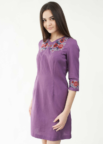 Фиолетовое кэжуал платье футляр Edelvika с цветочным принтом
