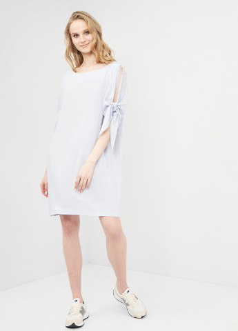 Блакитна кежуал сукня H&M однотонна