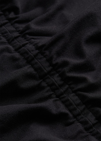 Черное кэжуал платье H&M однотонное