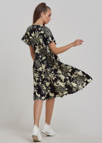 Чорна кежуал сукня а-силует ST-Seventeen з квітковим принтом