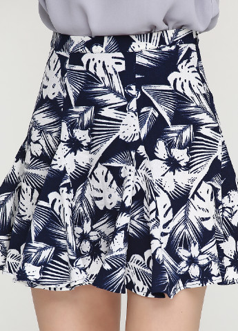 Темно-синяя кэжуал цветочной расцветки юбка Pull & Bear мини