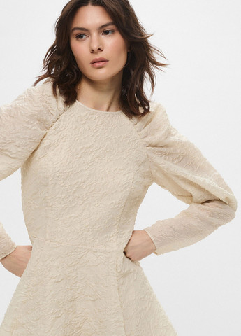 Світло-бежева коктейльна сукня кльош H&M однотонна