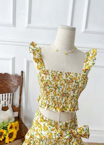 Молочный летний комплект (топ, юбка) SHEIN