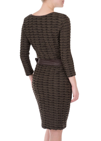 Оливковое кэжуал платье футляр Apanage с абстрактным узором