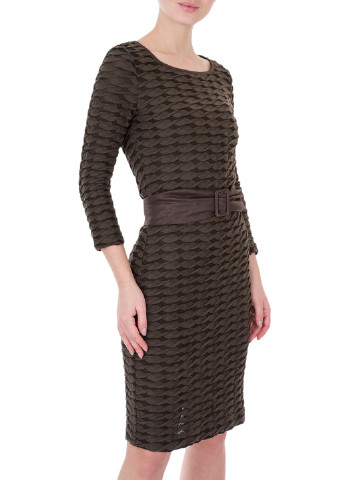 Оливковое кэжуал платье футляр Apanage с абстрактным узором