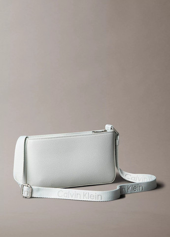 Сумка Calvin Klein (366422657)