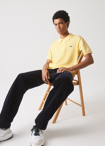 Желтая футболка-поло для мужчин Lacoste с логотипом