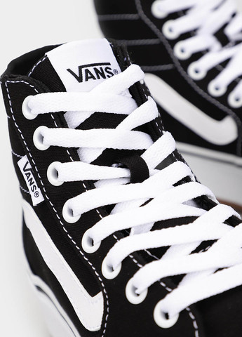 Черно-белые кеды Vans