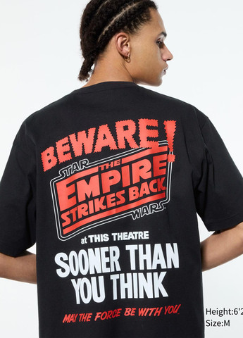 Чорна футболка Uniqlo