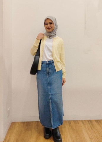 Синяя джинсовая варенка юбка Uniqlo