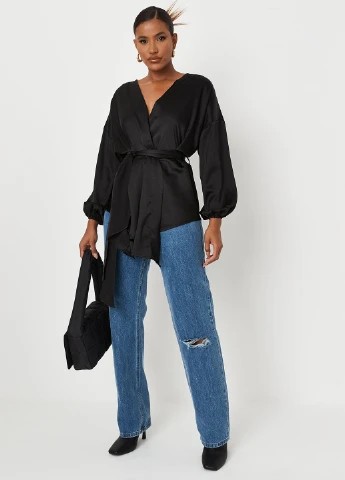 Чорна блуза на запах Missguided
