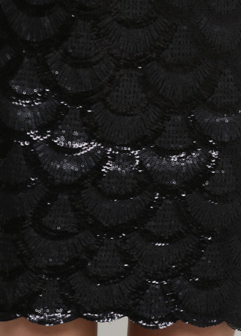 Черное коктейльное платье футляр Laona однотонное