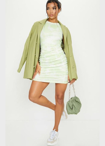 Салатова кежуал сукня силуетна PrettyLittleThing з абстрактним візерунком
